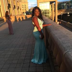 Meet your Posher, Maame